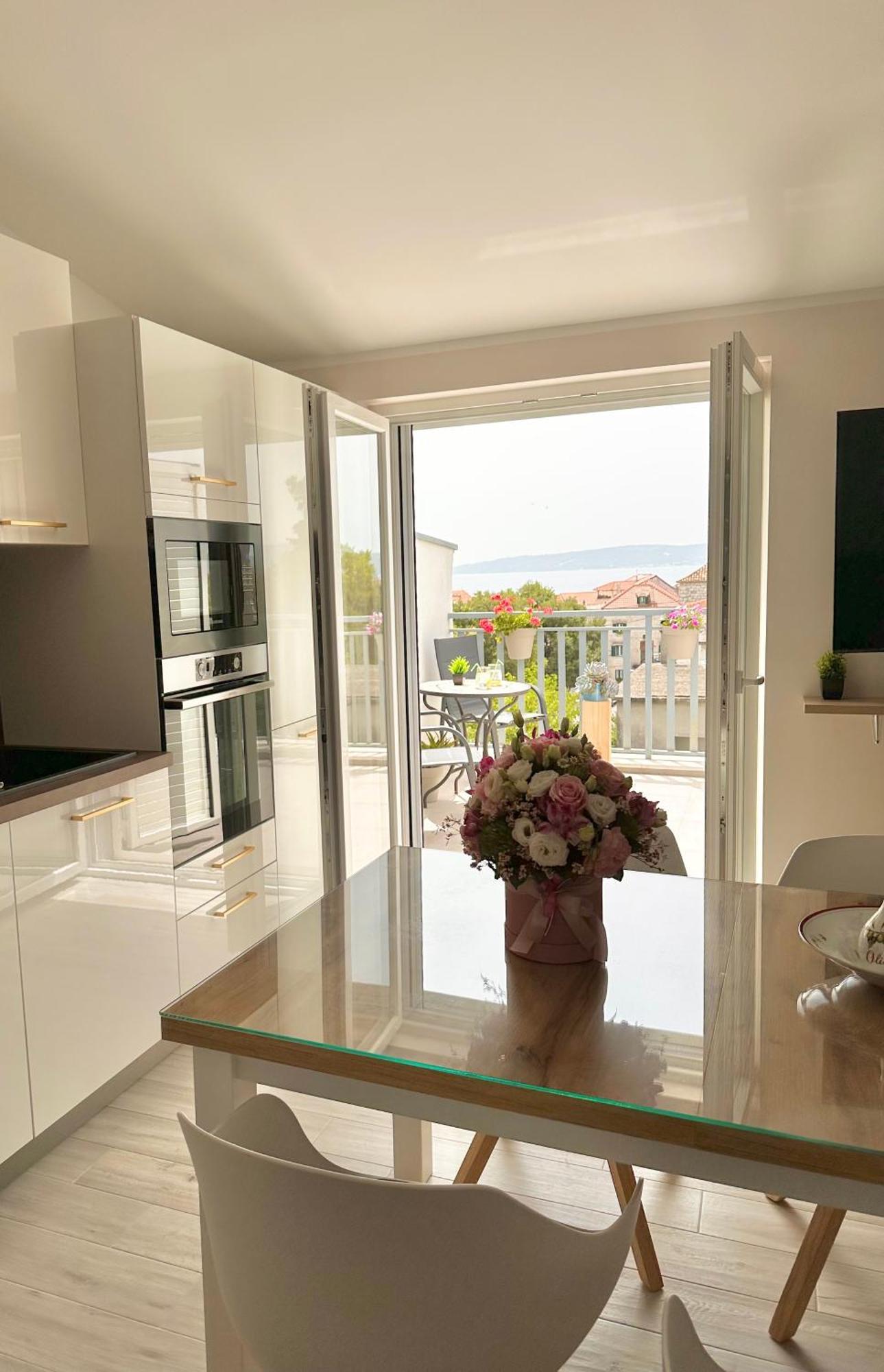 Bee House Suite - Brand New Apartment 100 M From Sea Kaštela Extérieur photo